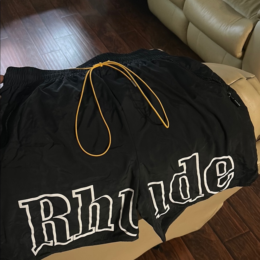 Rhude Black Men's Shorts